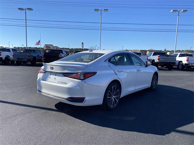 used 2023 Lexus ES 250 car, priced at $32,900