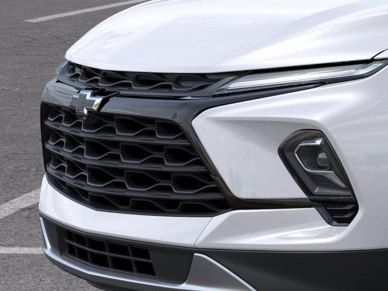 new 2025 Chevrolet Blazer car, priced at $32,975
