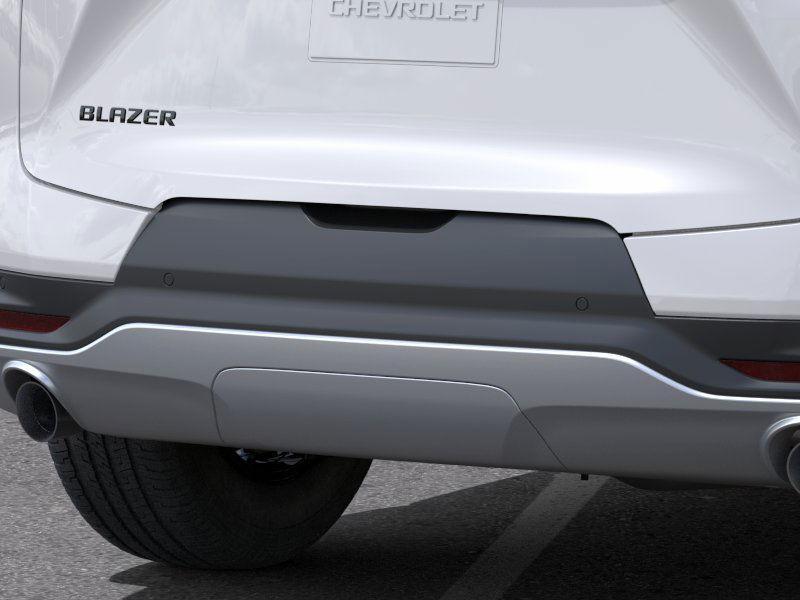 new 2025 Chevrolet Blazer car, priced at $32,975