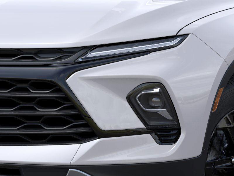new 2025 Chevrolet Blazer car, priced at $32,975