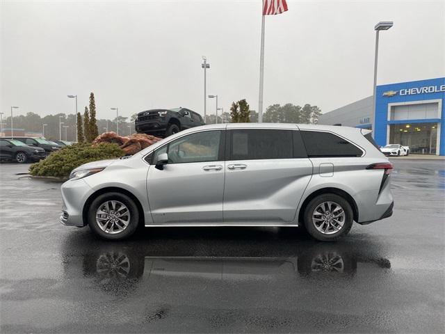 used 2021 Toyota Sienna car, priced at $29,400