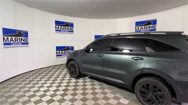 used 2023 Kia Sorento car, priced at $28,900