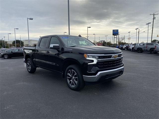 used 2022 Chevrolet Silverado 1500 car, priced at $38,600