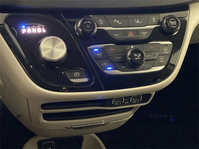 used 2023 Chrysler Pacifica car, priced at $25,900