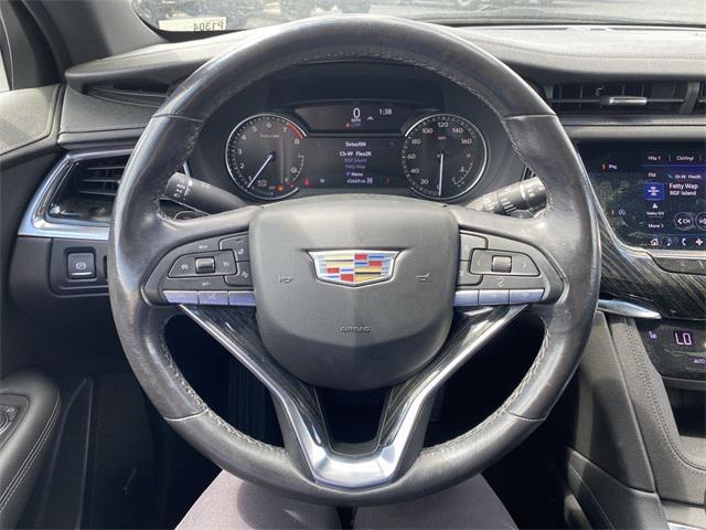 used 2020 Cadillac XT6 car, priced at $33,400