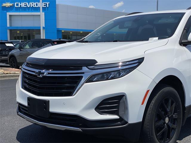 used 2022 Chevrolet Equinox car, priced at $23,900