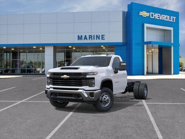 new 2025 Chevrolet Silverado 3500 car, priced at $57,733