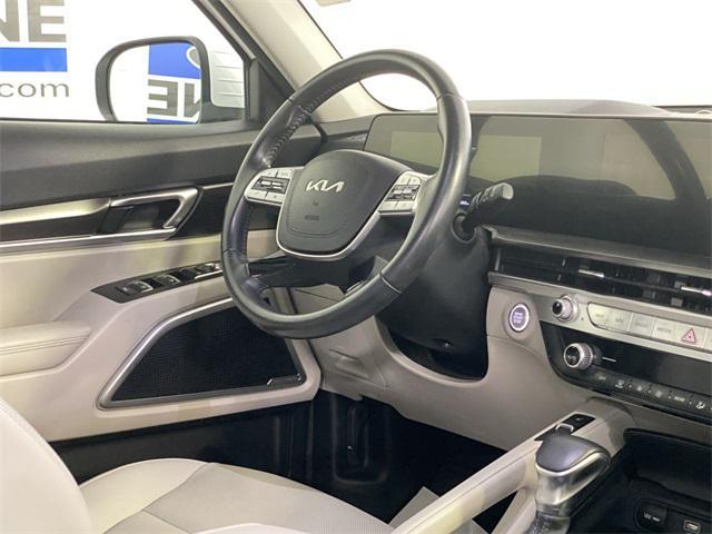 used 2023 Kia Telluride car, priced at $35,900