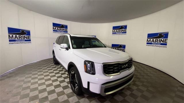 used 2023 Kia Telluride car, priced at $35,900