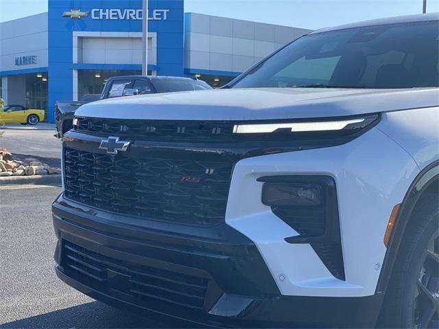 used 2024 Chevrolet Traverse car, priced at $56,900