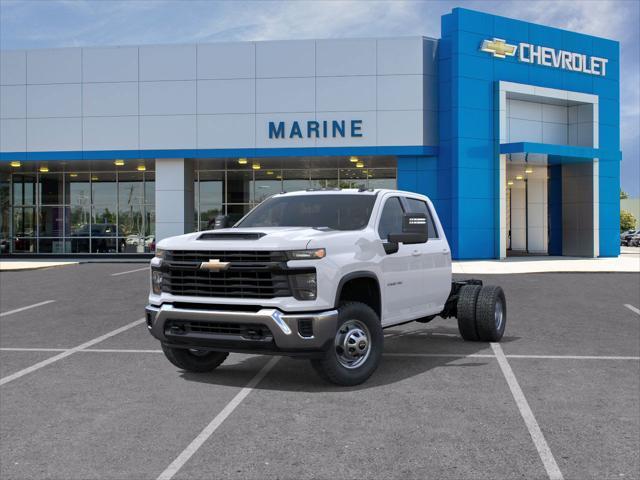 new 2025 Chevrolet Silverado 3500 car, priced at $49,203