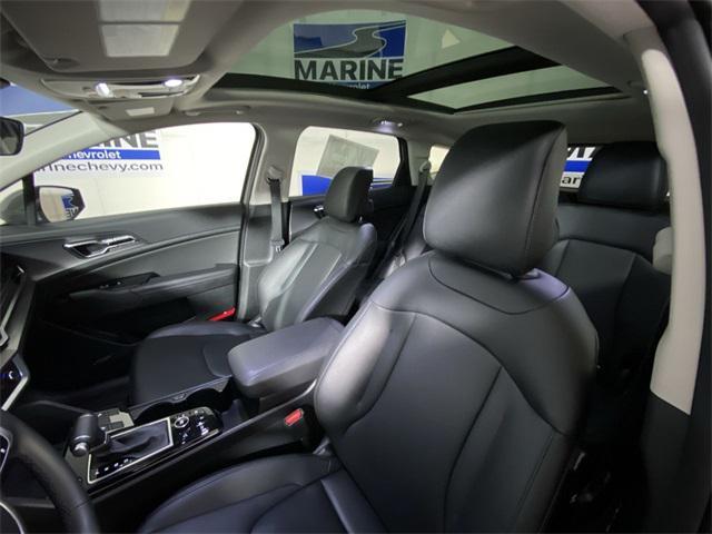 used 2025 Kia Sportage car, priced at $31,900