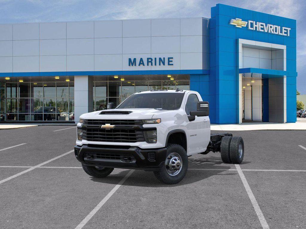 new 2025 Chevrolet Silverado 3500 car, priced at $57,808