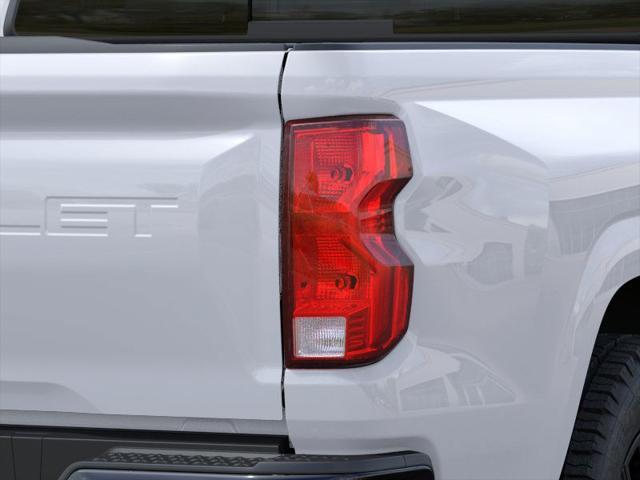 new 2025 Chevrolet Colorado car, priced at $32,996