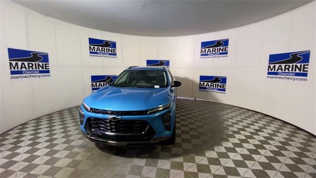 used 2025 Chevrolet Trax car, priced at $28,400