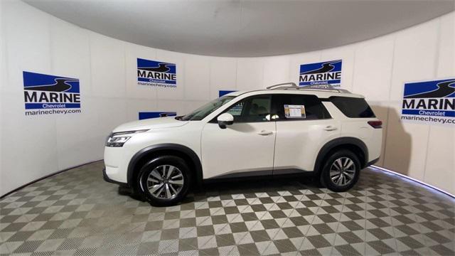 used 2023 Nissan Pathfinder car, priced at $33,400