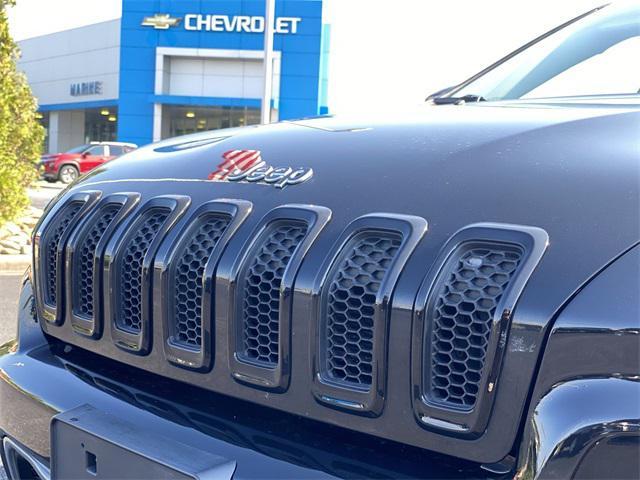 used 2015 Jeep Cherokee car, priced at $12,900