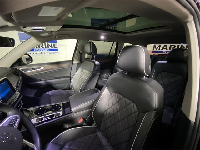 used 2024 Volkswagen Atlas car, priced at $45,900