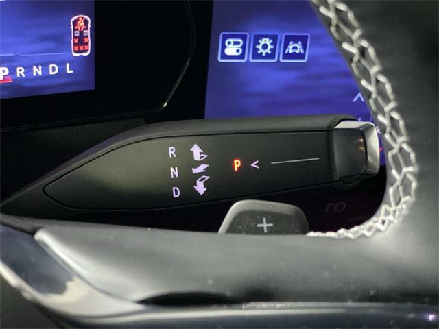 used 2024 Chevrolet Traverse car, priced at $49,900