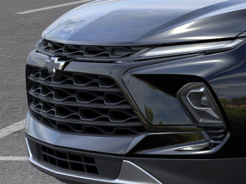 new 2025 Chevrolet Blazer car, priced at $30,805