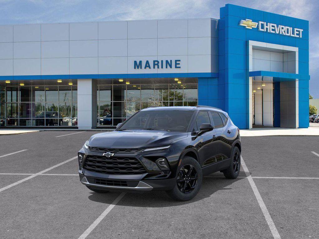 new 2025 Chevrolet Blazer car, priced at $30,805