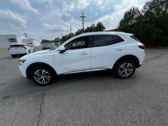 used 2022 Buick Envision car, priced at $28,000