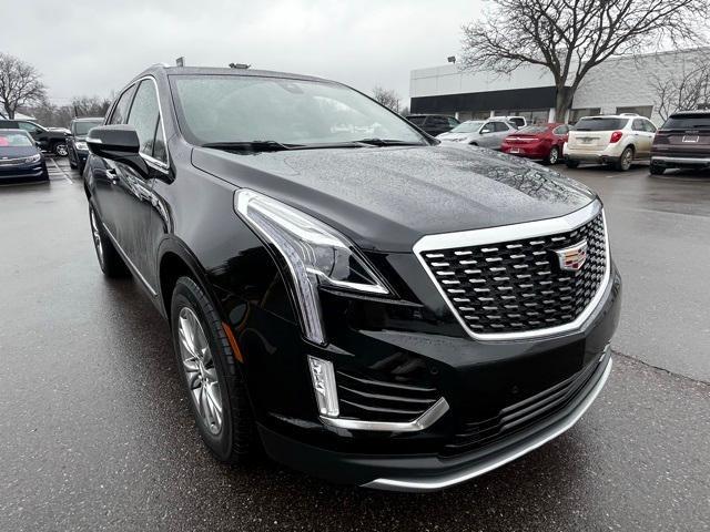 used 2022 Cadillac XT5 car, priced at $36,900