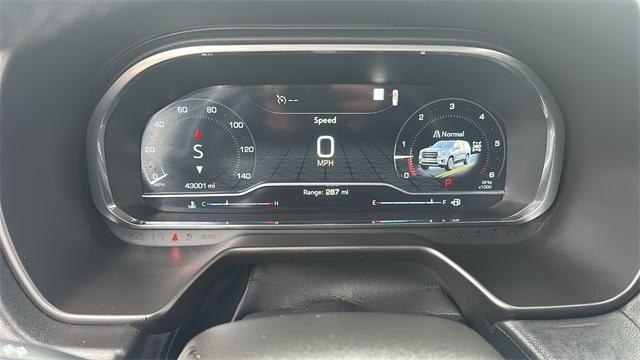 used 2022 GMC Yukon XL car, priced at $56,000
