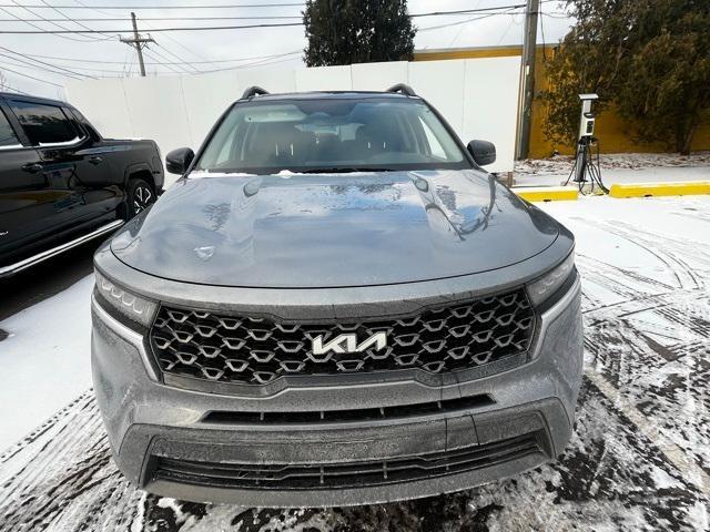 used 2022 Kia Sorento car, priced at $28,300