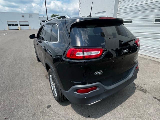 used 2018 Jeep Cherokee car, priced at $16,709