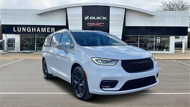 used 2021 Chrysler Pacifica car, priced at $33,300