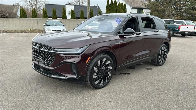 used 2024 Lincoln Nautilus car, priced at $60,500