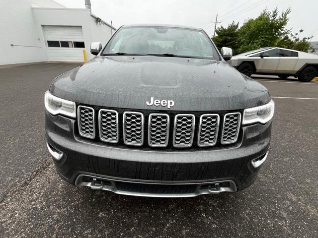 used 2017 Jeep Grand Cherokee car, priced at $19,790