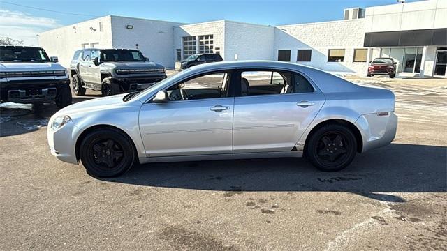 used 2009 Chevrolet Malibu car, priced at $5,900