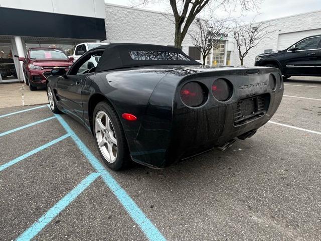 used 2001 Chevrolet Corvette car, priced at $17,900