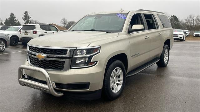 used 2017 Chevrolet Suburban car, priced at $22,900