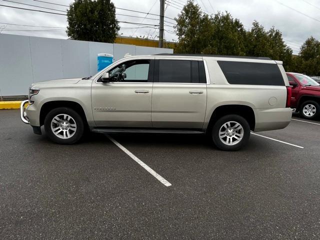 used 2017 Chevrolet Suburban car, priced at $23,900