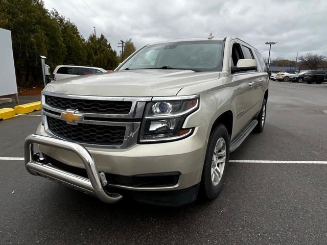 used 2017 Chevrolet Suburban car, priced at $23,900