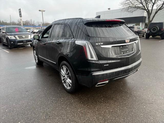 new 2024 Cadillac XT5 car