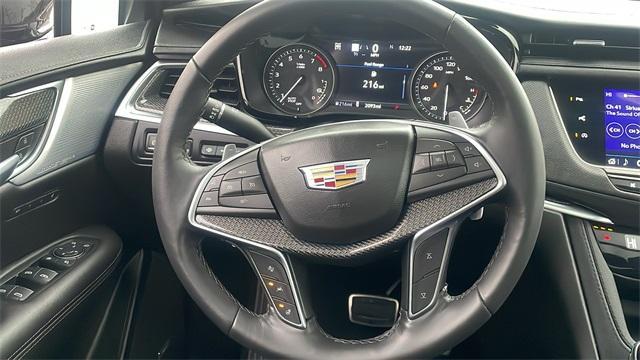 used 2024 Cadillac XT5 car, priced at $51,800