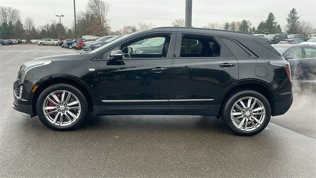 used 2024 Cadillac XT5 car, priced at $51,800