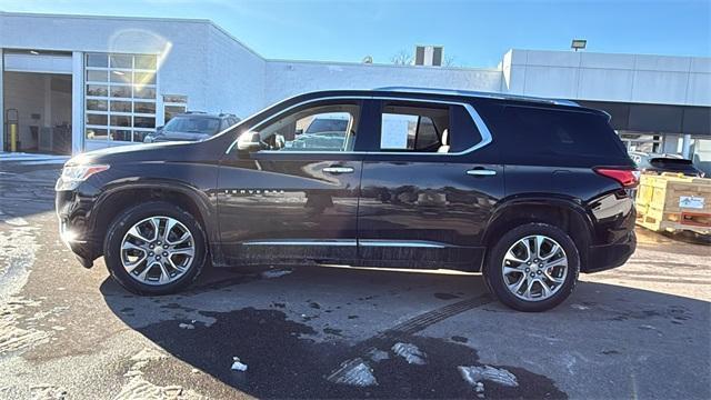 used 2020 Chevrolet Traverse car, priced at $30,200