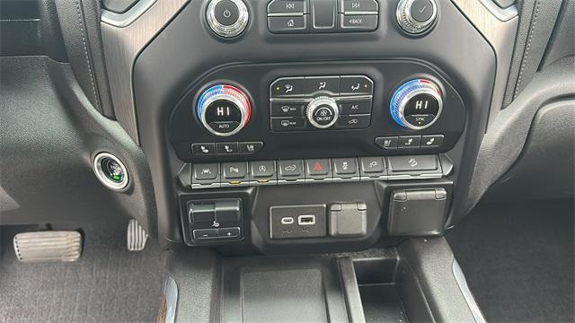 used 2020 GMC Sierra 1500 car, priced at $39,900