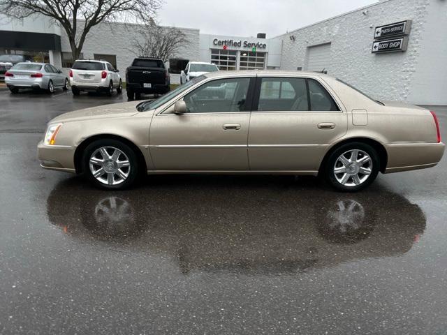 used 2006 Cadillac DTS car, priced at $4,500