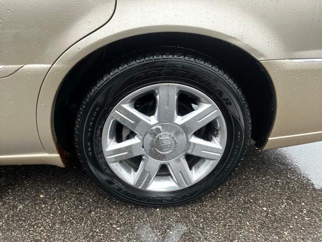 used 2006 Cadillac DTS car, priced at $4,500