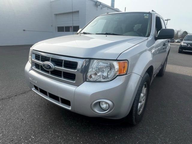 used 2009 Ford Escape car, priced at $4,900