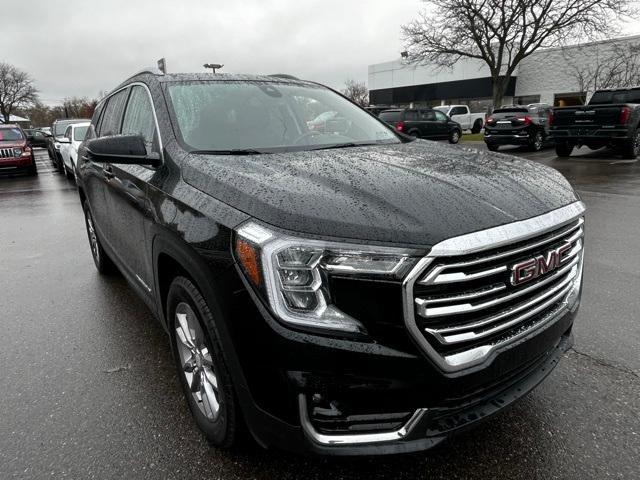 used 2022 GMC Terrain car, priced at $25,500