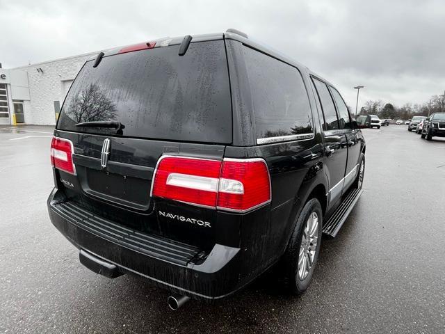 used 2010 Lincoln Navigator car, priced at $6,500