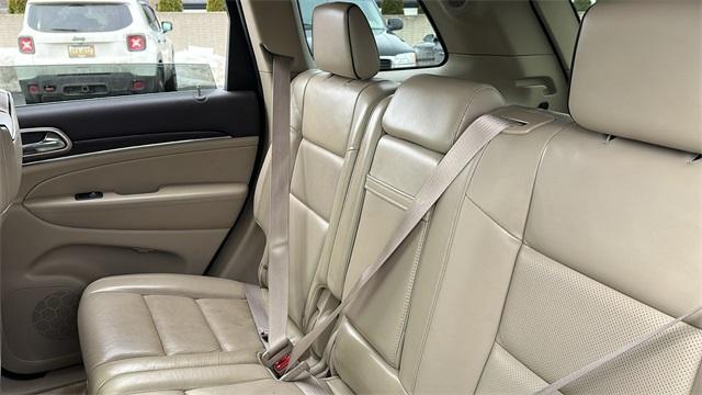 used 2015 Jeep Grand Cherokee car, priced at $10,700