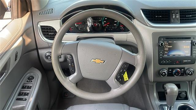 used 2014 Chevrolet Traverse car, priced at $9,500